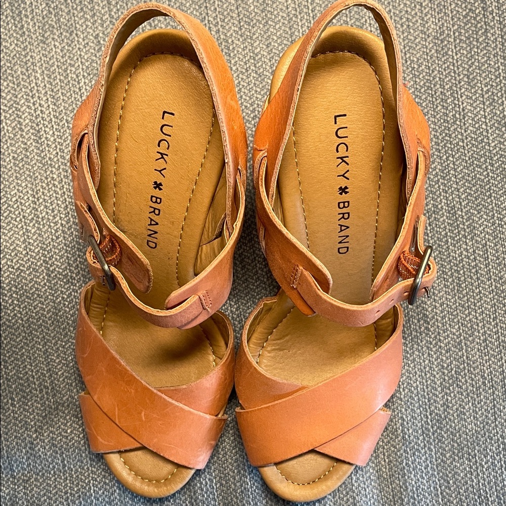 Lucky Brand Peachy- Pink Platform Sandals - Picture 2 of 6
